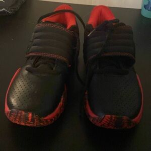 Under Armour boys basketball sneakers